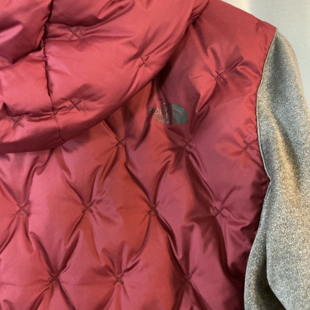 Women's North Face Burgundy Mashup Pullover Hooded Down Filled Jacket. Size L - Picture 8 of 11